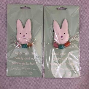 Dept 50 Pair of Bunny pins
